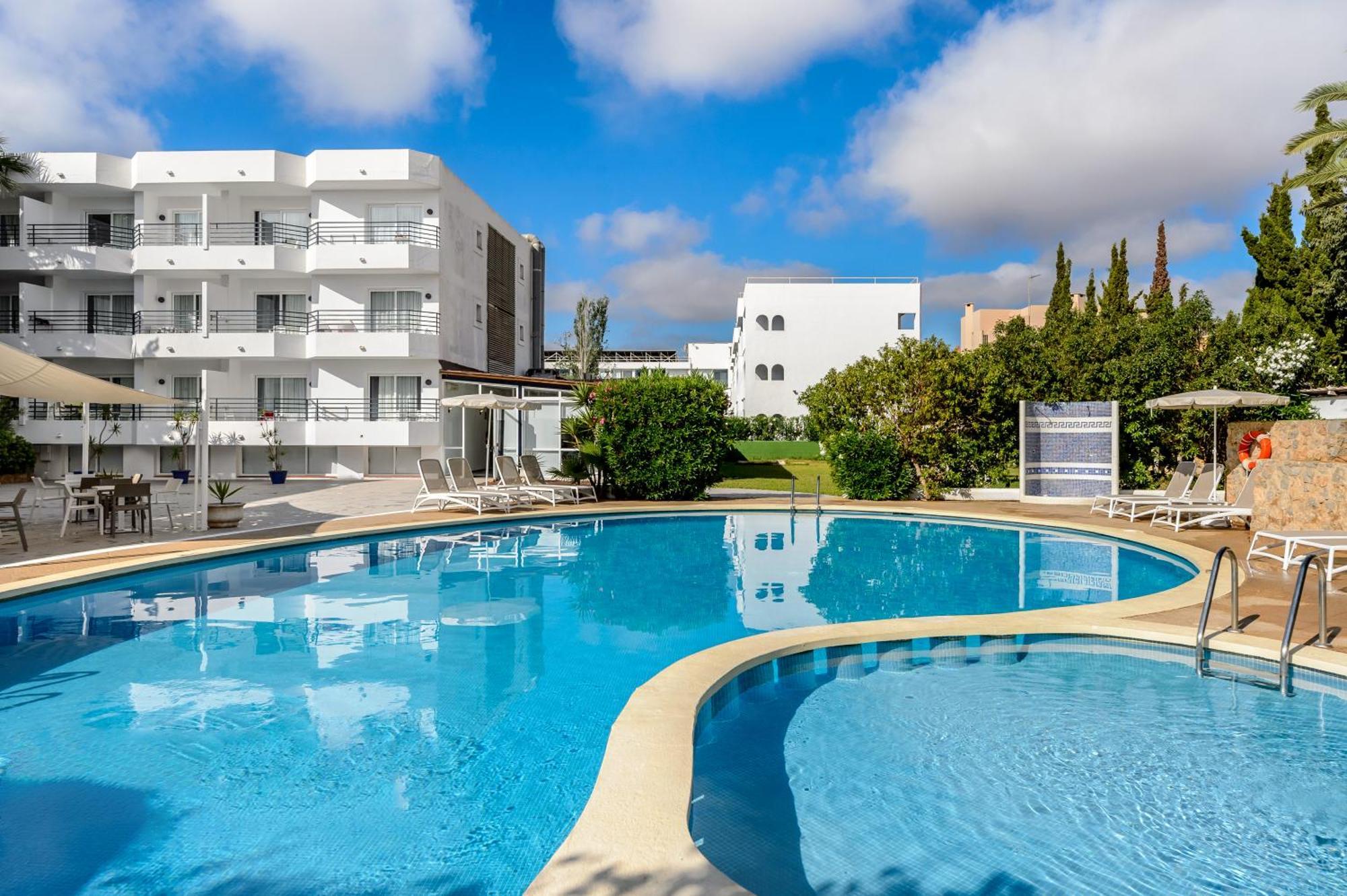 Hotel Vibra Isola - Adults Only Playa d'en Bossa Exterior foto